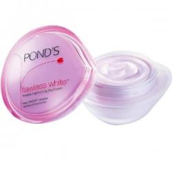 Ponds Flawless White Visible Lightening Daily Cream