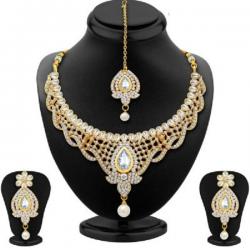 Sukkhi Alloy Jewel Set