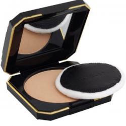 Revlon Touch &amp; Glow Moisturising Powder Compact - 12 g