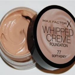 Max Factor Whipped Creme Foundation
